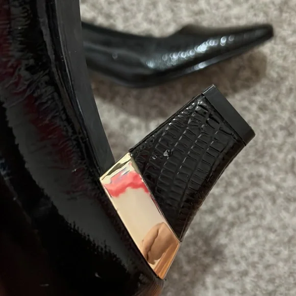 J. Reneè - Picture 7 of 10